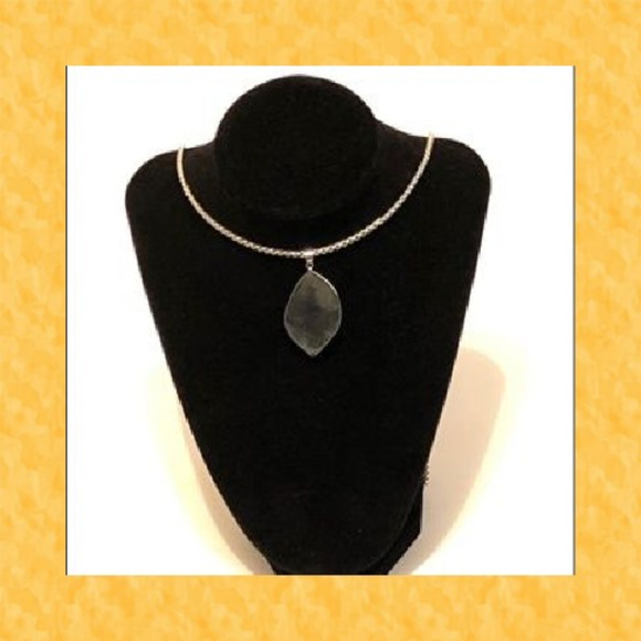 Affordable Labradorite‎ Stone Pendant & Chain - Picture 8 of 11